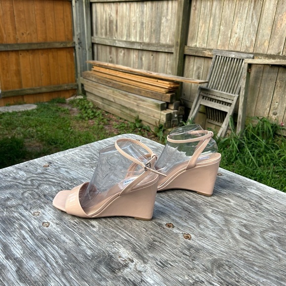 Steve Madden Mallor Wedge‎ Sandal Sz 9 - Picture 1 of 9